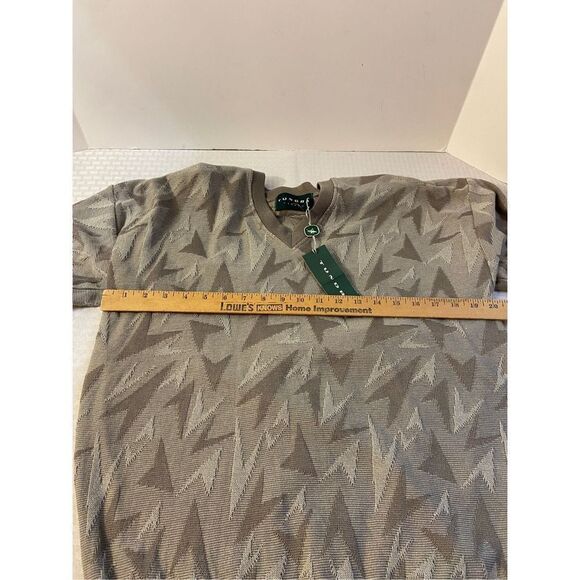 Tundra Canada Sweater Billy Cosby Geometric taupe vintage style 5t399t NEW - Picture 4 of 6